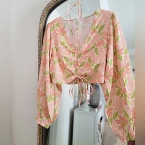 BNWT Vici Dolls Floral Adjustable Crop Top - Women's Size Medium